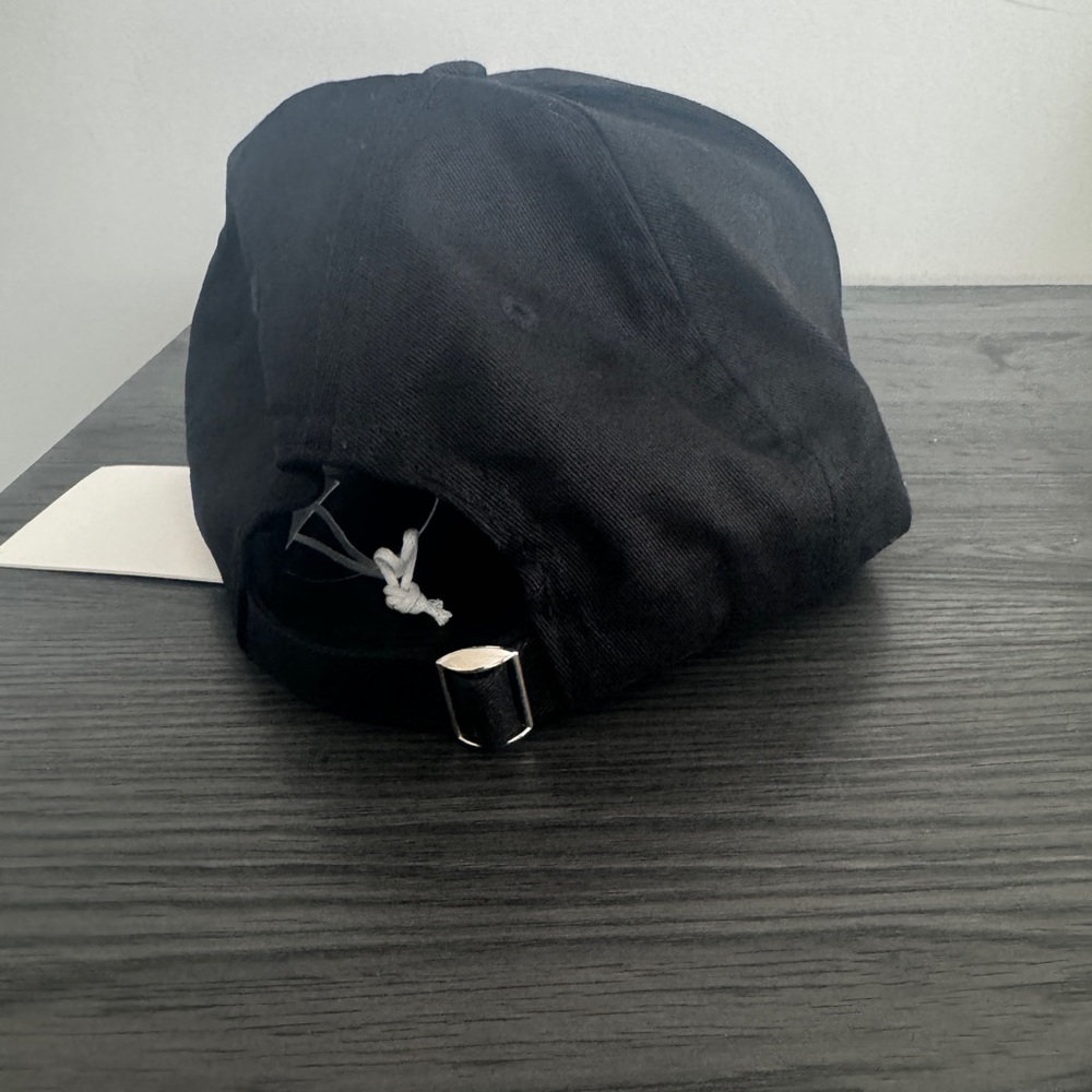 Brand new Baja east cap - Picture 3 of 6